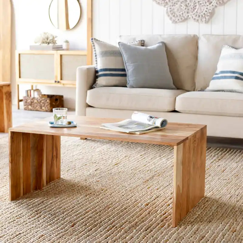 Mesa de centro minimalista de madera color tostado/marrón, con capacidad para 1 a 4 personas