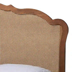 Cama de plataforma de nogal marrón de mediados de siglo con cabecero de ratán – Queen/King